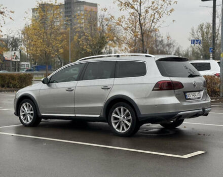 Серый Фольксваген Пассат Альтрак, объемом двигателя 2 л и пробегом 203 тыс. км за 12999 $, фото 4 на Automoto.ua