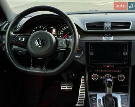Сірий Фольксваген Пассат Альтрак, об'ємом двигуна 1.98 л та пробігом 215 тис. км за 12000 $, фото 7 на Automoto.ua