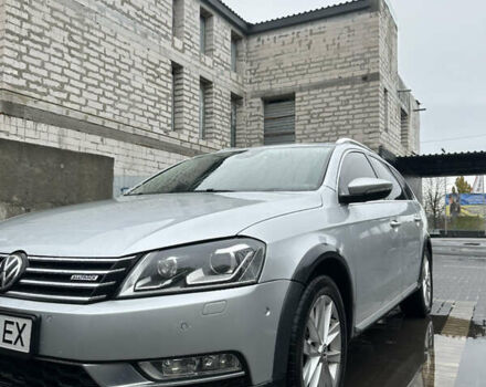 Серый Фольксваген Пассат Альтрак, объемом двигателя 2 л и пробегом 297 тыс. км за 12000 $, фото 1 на Automoto.ua