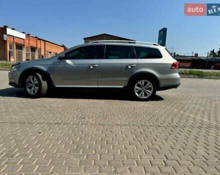 Сірий Фольксваген Пассат Альтрак, об'ємом двигуна 2 л та пробігом 220 тис. км за 12400 $, фото 1 на Automoto.ua