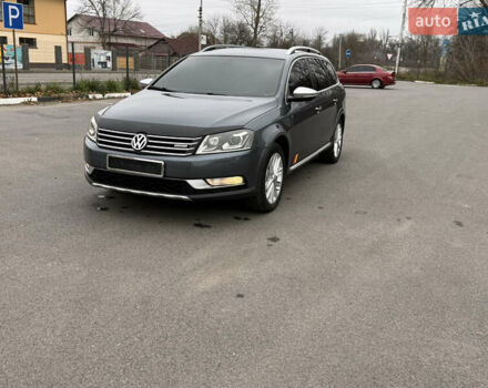 Серый Фольксваген Пассат Альтрак, объемом двигателя 2 л и пробегом 185 тыс. км за 12699 $, фото 32 на Automoto.ua