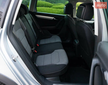 Серый Фольксваген Пассат Альтрак, объемом двигателя 2 л и пробегом 259 тыс. км за 13800 $, фото 67 на Automoto.ua