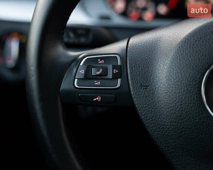 Серый Фольксваген Пассат Альтрак, объемом двигателя 2 л и пробегом 259 тыс. км за 13800 $, фото 31 на Automoto.ua