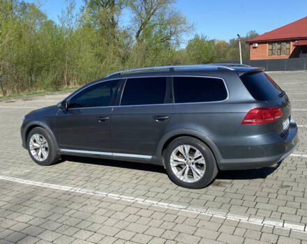 Серый Фольксваген Пассат Альтрак, объемом двигателя 2 л и пробегом 265 тыс. км за 13500 $, фото 1 на Automoto.ua