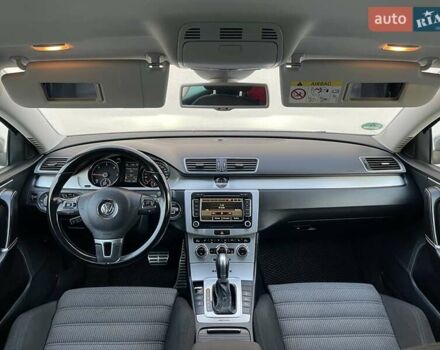 Сірий Фольксваген Пассат Альтрак, об'ємом двигуна 2 л та пробігом 241 тис. км за 11990 $, фото 1 на Automoto.ua