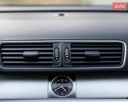 Серый Фольксваген Пассат Альтрак, объемом двигателя 2 л и пробегом 259 тыс. км за 13800 $, фото 46 на Automoto.ua