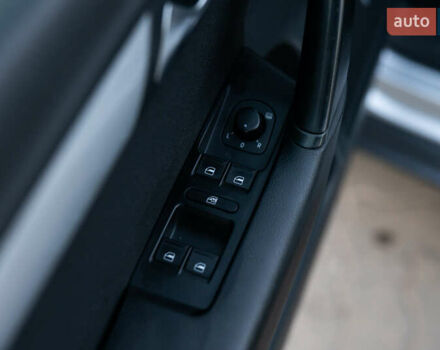 Серый Фольксваген Пассат Альтрак, объемом двигателя 2 л и пробегом 259 тыс. км за 13800 $, фото 27 на Automoto.ua