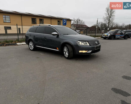 Серый Фольксваген Пассат Альтрак, объемом двигателя 2 л и пробегом 185 тыс. км за 12699 $, фото 9 на Automoto.ua