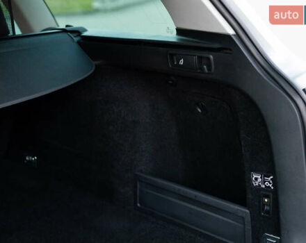 Серый Фольксваген Пассат Альтрак, объемом двигателя 2 л и пробегом 259 тыс. км за 13800 $, фото 88 на Automoto.ua