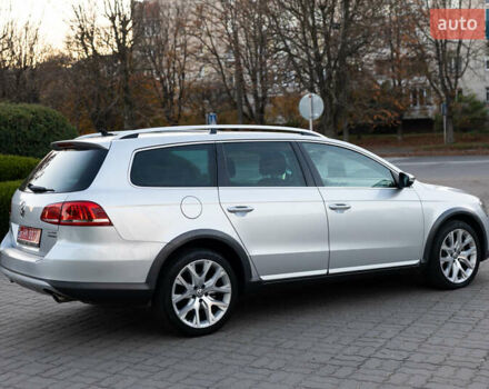 Серый Фольксваген Пассат Альтрак, объемом двигателя 2 л и пробегом 259 тыс. км за 13800 $, фото 13 на Automoto.ua