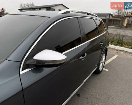 Серый Фольксваген Пассат Альтрак, объемом двигателя 2 л и пробегом 185 тыс. км за 12699 $, фото 33 на Automoto.ua