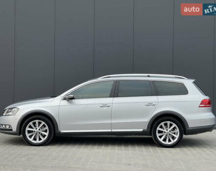 Серый Фольксваген Пассат Альтрак, объемом двигателя 2 л и пробегом 207 тыс. км за 14500 $, фото 7 на Automoto.ua