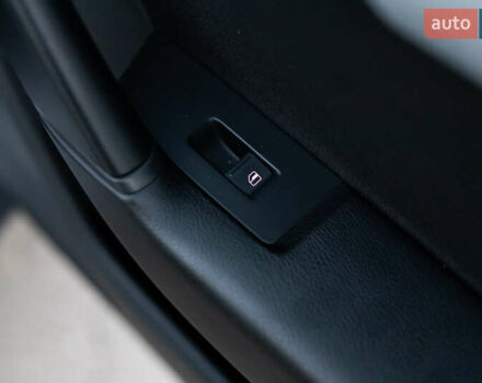 Серый Фольксваген Пассат Альтрак, объемом двигателя 2 л и пробегом 259 тыс. км за 13800 $, фото 73 на Automoto.ua