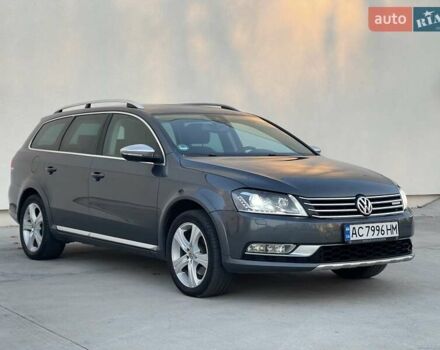 Сірий Фольксваген Пассат Альтрак, об'ємом двигуна 2 л та пробігом 241 тис. км за 11990 $, фото 3 на Automoto.ua