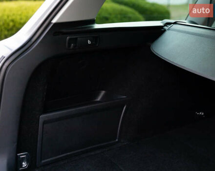 Серый Фольксваген Пассат Альтрак, объемом двигателя 2 л и пробегом 259 тыс. км за 13800 $, фото 87 на Automoto.ua