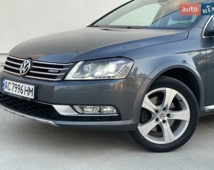 Сірий Фольксваген Пассат Альтрак, об'ємом двигуна 2 л та пробігом 241 тис. км за 11990 $, фото 43 на Automoto.ua