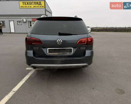 Серый Фольксваген Пассат Альтрак, объемом двигателя 2 л и пробегом 185 тыс. км за 12699 $, фото 19 на Automoto.ua