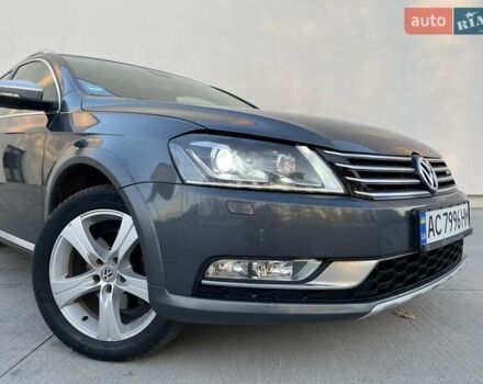Сірий Фольксваген Пассат Альтрак, об'ємом двигуна 2 л та пробігом 241 тис. км за 11990 $, фото 45 на Automoto.ua