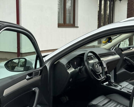 Серый Фольксваген Пассат Альтрак, объемом двигателя 2 л и пробегом 240 тыс. км за 16300 $, фото 22 на Automoto.ua