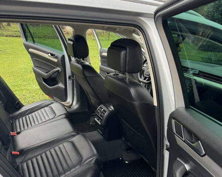 Серый Фольксваген Пассат Альтрак, объемом двигателя 2 л и пробегом 240 тыс. км за 16300 $, фото 30 на Automoto.ua