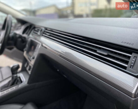 Сірий Фольксваген Пассат Альтрак, об'ємом двигуна 2 л та пробігом 266 тис. км за 16800 $, фото 43 на Automoto.ua