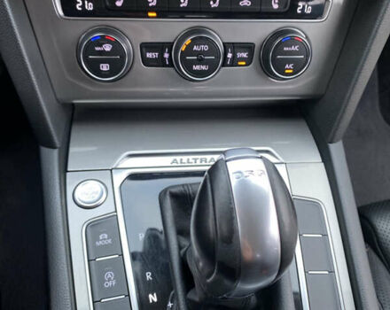 Сірий Фольксваген Пассат Альтрак, об'ємом двигуна 2 л та пробігом 266 тис. км за 16800 $, фото 26 на Automoto.ua