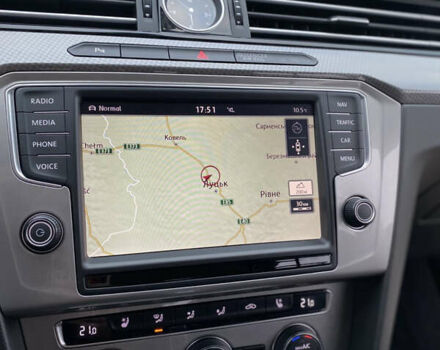 Сірий Фольксваген Пассат Альтрак, об'ємом двигуна 2 л та пробігом 266 тис. км за 16800 $, фото 31 на Automoto.ua