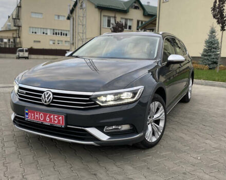 Сірий Фольксваген Пассат Альтрак, об'ємом двигуна 2 л та пробігом 266 тис. км за 16800 $, фото 1 на Automoto.ua