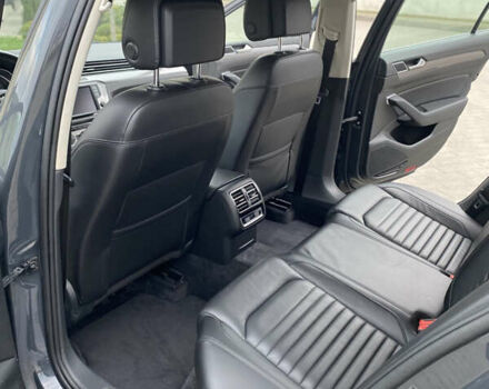 Сірий Фольксваген Пассат Альтрак, об'ємом двигуна 2 л та пробігом 266 тис. км за 16800 $, фото 49 на Automoto.ua