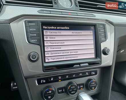Сірий Фольксваген Пассат Альтрак, об'ємом двигуна 2 л та пробігом 266 тис. км за 16800 $, фото 29 на Automoto.ua