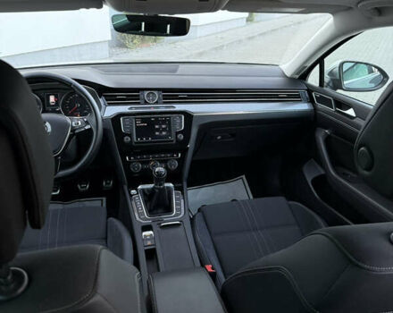 Сірий Фольксваген Пассат Альтрак, об'ємом двигуна 2 л та пробігом 270 тис. км за 16999 $, фото 41 на Automoto.ua