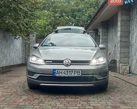 Фольксваген Пассат Альтрак 2017 в Краматорске на Automoto.ua Серый Фольксваген Пассат Альтрак, объемом двигателя 2 л и пробегом 215 тыс. км за 17000 $, фото 1 на Automoto.ua