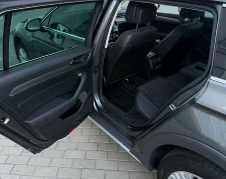 Сірий Фольксваген Пассат Альтрак, об'ємом двигуна 2 л та пробігом 270 тис. км за 16999 $, фото 65 на Automoto.ua