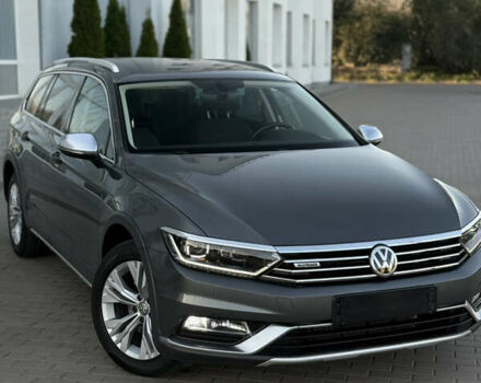 Сірий Фольксваген Пассат Альтрак, об'ємом двигуна 2 л та пробігом 270 тис. км за 16999 $, фото 10 на Automoto.ua