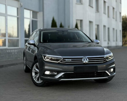 Сірий Фольксваген Пассат Альтрак, об'ємом двигуна 2 л та пробігом 270 тис. км за 16999 $, фото 11 на Automoto.ua