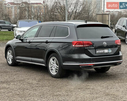 Серый Фольксваген Пассат Альтрак, объемом двигателя 2 л и пробегом 288 тыс. км за 20300 $, фото 5 на Automoto.ua