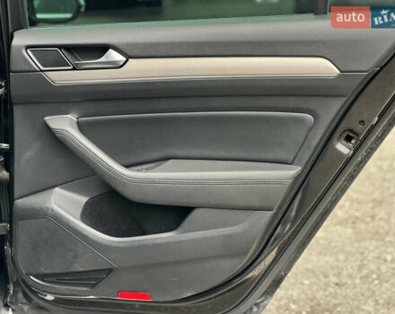 Серый Фольксваген Пассат Альтрак, объемом двигателя 2 л и пробегом 288 тыс. км за 20300 $, фото 21 на Automoto.ua