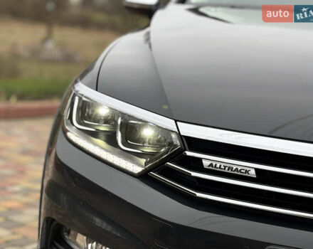 Серый Фольксваген Пассат Альтрак, объемом двигателя 2 л и пробегом 160 тыс. км за 23000 $, фото 11 на Automoto.ua