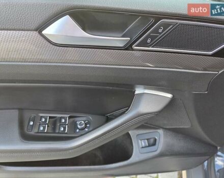 Серый Фольксваген Пассат Альтрак, объемом двигателя 2 л и пробегом 282 тыс. км за 17300 $, фото 18 на Automoto.ua