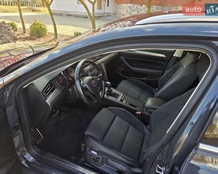 Серый Фольксваген Пассат Альтрак, объемом двигателя 2 л и пробегом 282 тыс. км за 17300 $, фото 19 на Automoto.ua