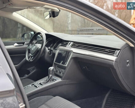 Серый Фольксваген Пассат Альтрак, объемом двигателя 2 л и пробегом 160 тыс. км за 23000 $, фото 24 на Automoto.ua