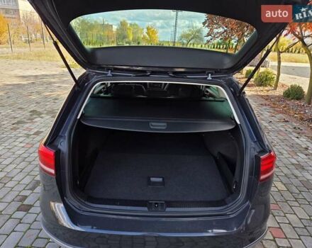 Серый Фольксваген Пассат Альтрак, объемом двигателя 2 л и пробегом 282 тыс. км за 17300 $, фото 12 на Automoto.ua