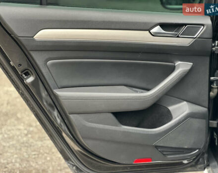 Серый Фольксваген Пассат Альтрак, объемом двигателя 2 л и пробегом 288 тыс. км за 20300 $, фото 28 на Automoto.ua