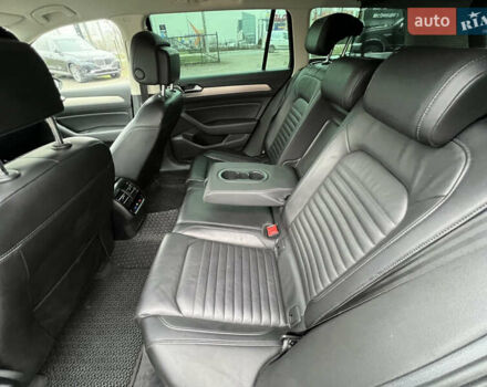 Серый Фольксваген Пассат Альтрак, объемом двигателя 2 л и пробегом 288 тыс. км за 20300 $, фото 24 на Automoto.ua