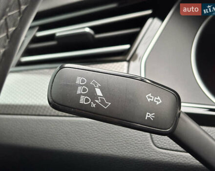 Серый Фольксваген Пассат Альтрак, объемом двигателя 2 л и пробегом 160 тыс. км за 23000 $, фото 41 на Automoto.ua