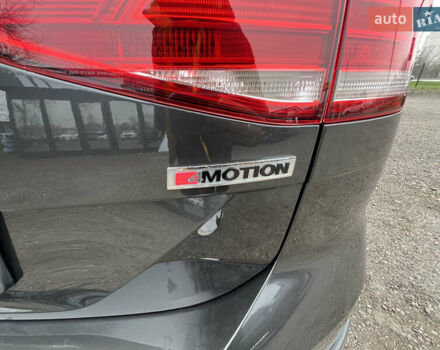 Серый Фольксваген Пассат Альтрак, объемом двигателя 2 л и пробегом 288 тыс. км за 20300 $, фото 13 на Automoto.ua