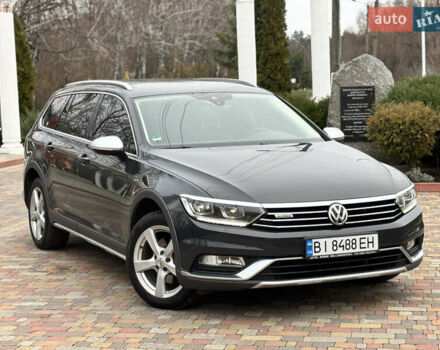 Серый Фольксваген Пассат Альтрак, объемом двигателя 2 л и пробегом 160 тыс. км за 23000 $, фото 3 на Automoto.ua