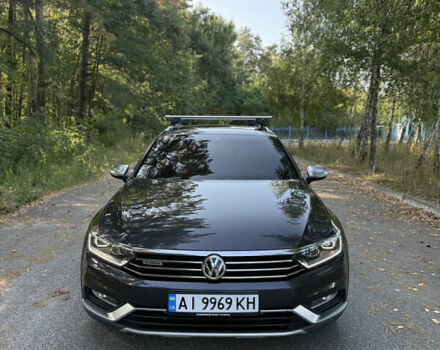 Серый Фольксваген Пассат Альтрак, объемом двигателя 2 л и пробегом 198 тыс. км за 22500 $, фото 8 на Automoto.ua