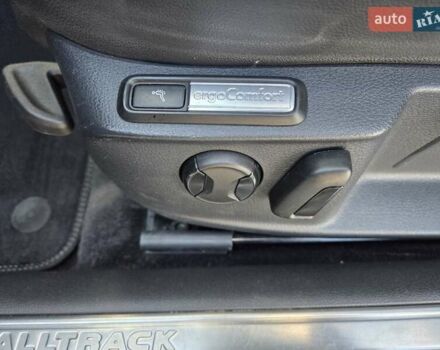 Серый Фольксваген Пассат Альтрак, объемом двигателя 2 л и пробегом 282 тыс. км за 17300 $, фото 21 на Automoto.ua