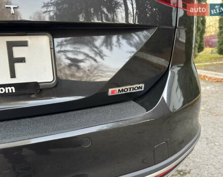 Серый Фольксваген Пассат Альтрак, объемом двигателя 2 л и пробегом 215 тыс. км за 23500 $, фото 23 на Automoto.ua